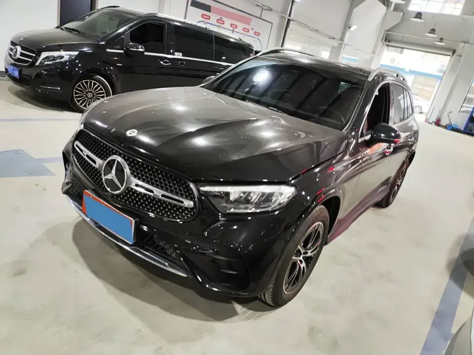 2025 Mercedes-Benz GLC Class 2.0T 204HP L4 9AT,autocango,china used car exporter,china ev exporter,chinese used car exporter,chinese used ev exporter