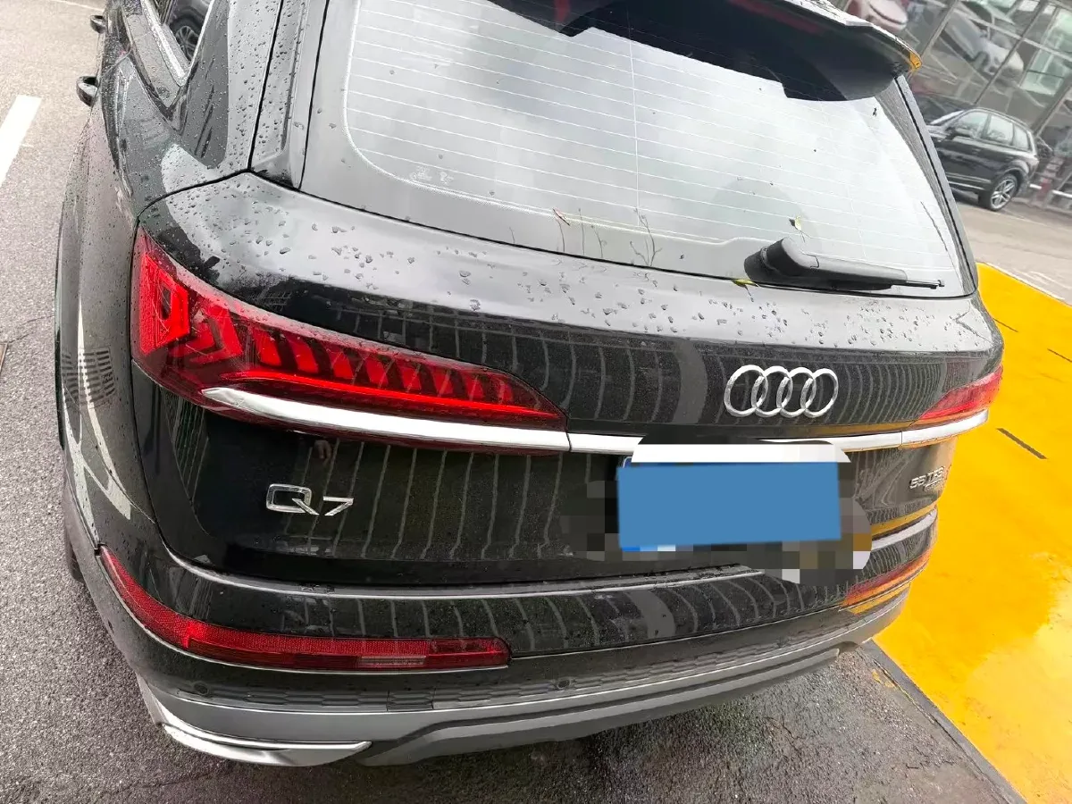 2023 Audi Q7 3.0T 340HP V6 8AT,autocango,china used car exporter,china ev exporter,chinese used car exporter,chinese used ev exporter