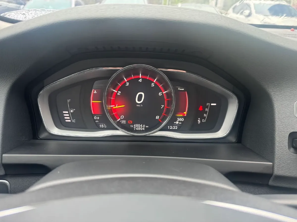 2018 Volvo S60 2.0T 190HP L4 6AT,autocango,china used car exporter,china ev exporter,chinese used car exporter,chinese used ev exporter