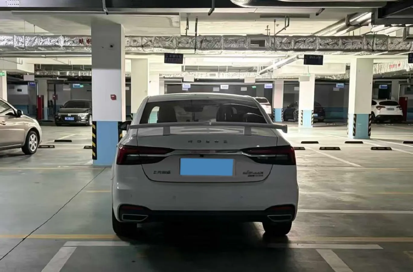 2020 Roewe i6 MAX 1.5T 173HP L4 7DCT,autocango,china used car exporter,china ev exporter,chinese used car exporter,chinese used ev exporter