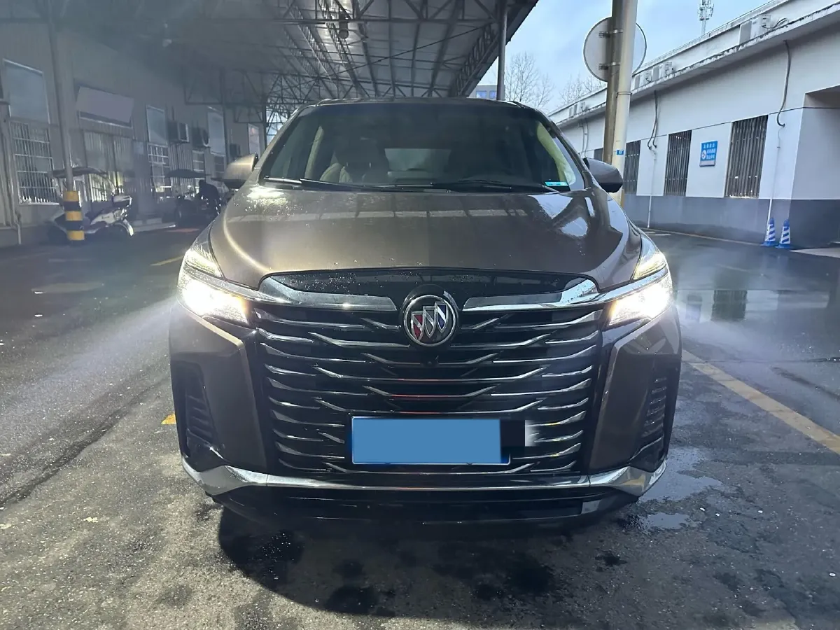 2023 Buick GL8 2.0T 237HP L4 9AT,autocango,china used car exporter,china ev exporter,chinese used car exporter,chinese used ev exporter