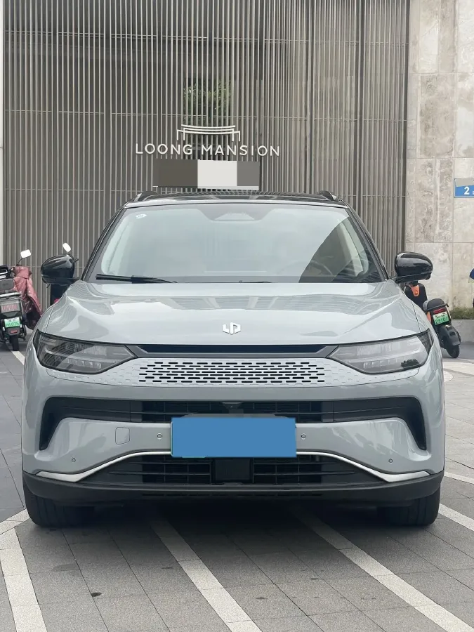 2024 Leapmotor C11 1.5L 95HP L4 REEV 43.74KWH,autocango,china used car exporter,china ev exporter,chinese used car exporter,chinese used ev exporter