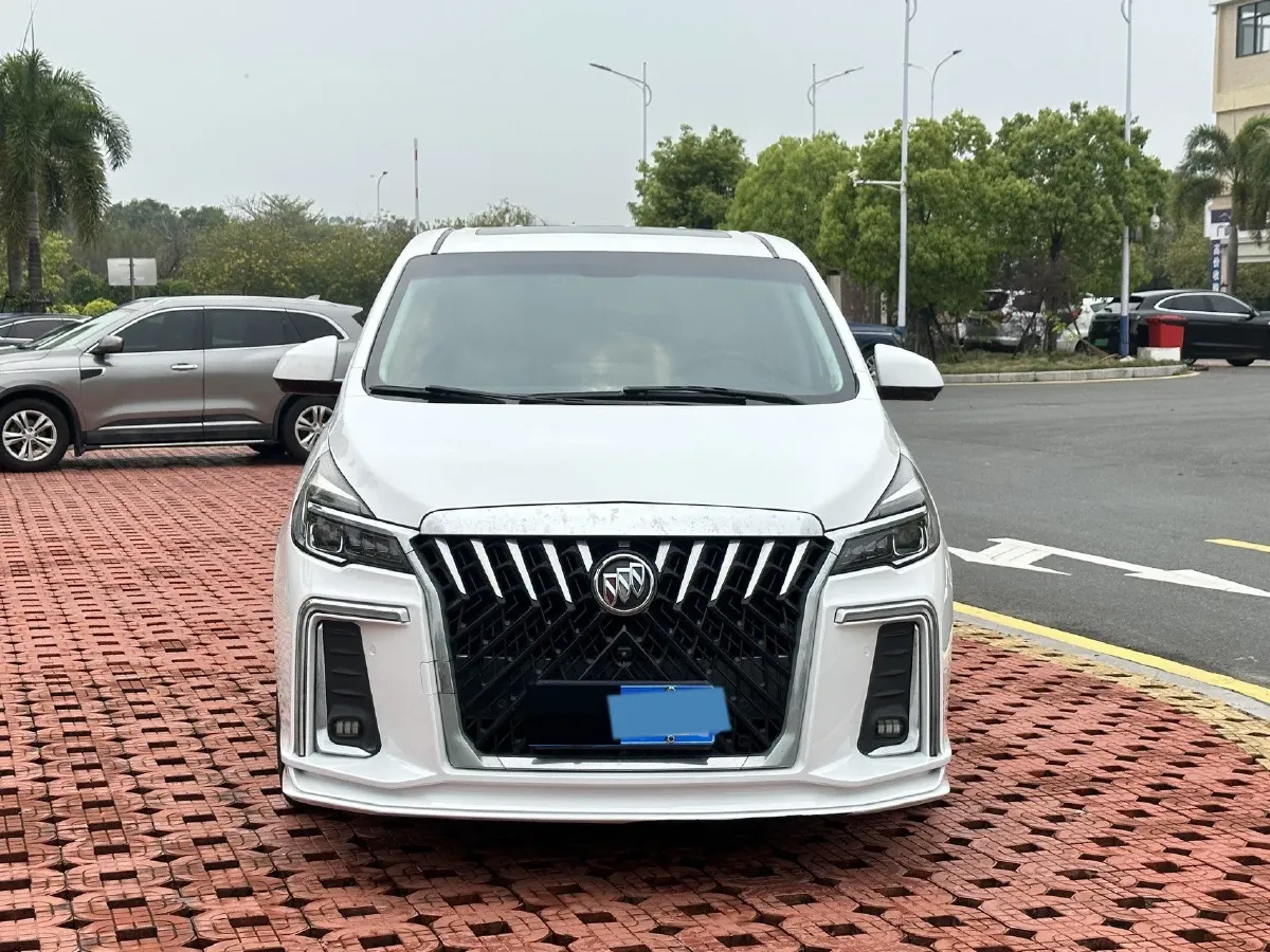 2021 Buick GL8 2.0T 237HP L4 9AT,autocango,china used car exporter,china ev exporter,chinese used car exporter,chinese used ev exporter