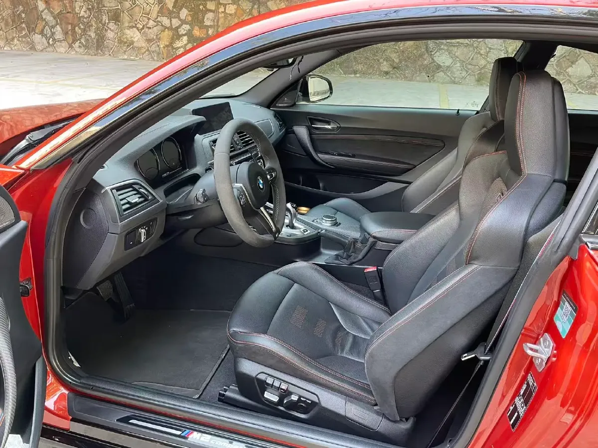 2020 BMW M2 3.0T 410HP L6 7DCT,autocango,china used car exporter,china ev exporter,chinese used car exporter,chinese used ev exporter