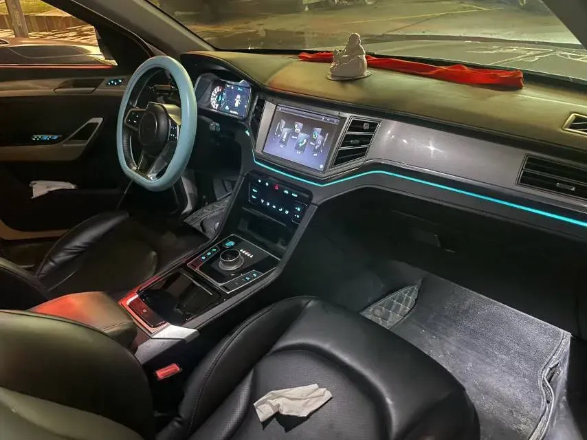 2017 Zotye Damy X7 2.0T 190HP L4 6DCT,autocango,china used car exporter,china ev exporter,chinese used car exporter,chinese used ev exporter