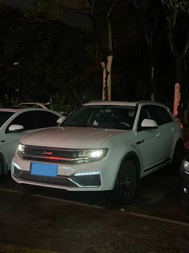 2017 Zotye Damy X7 2.0T 190HP L4 6DCT,autocango,china used car exporter,china ev exporter,chinese used car exporter,chinese used ev exporter