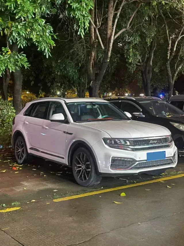 2017 Zotye Damy X7 2.0T 190HP L4 6DCT,autocango,china used car exporter,china ev exporter,chinese used car exporter,chinese used ev exporter