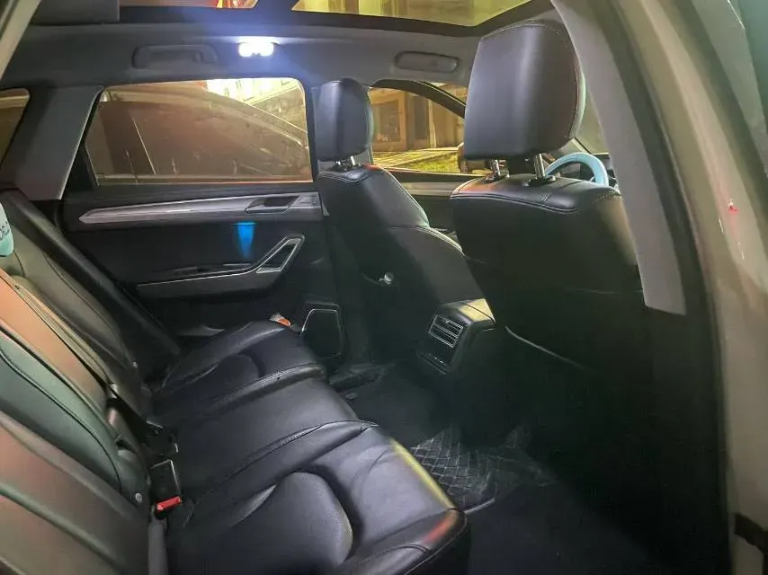 2017 Zotye Damy X7 2.0T 190HP L4 6DCT,autocango,china used car exporter,china ev exporter,chinese used car exporter,chinese used ev exporter