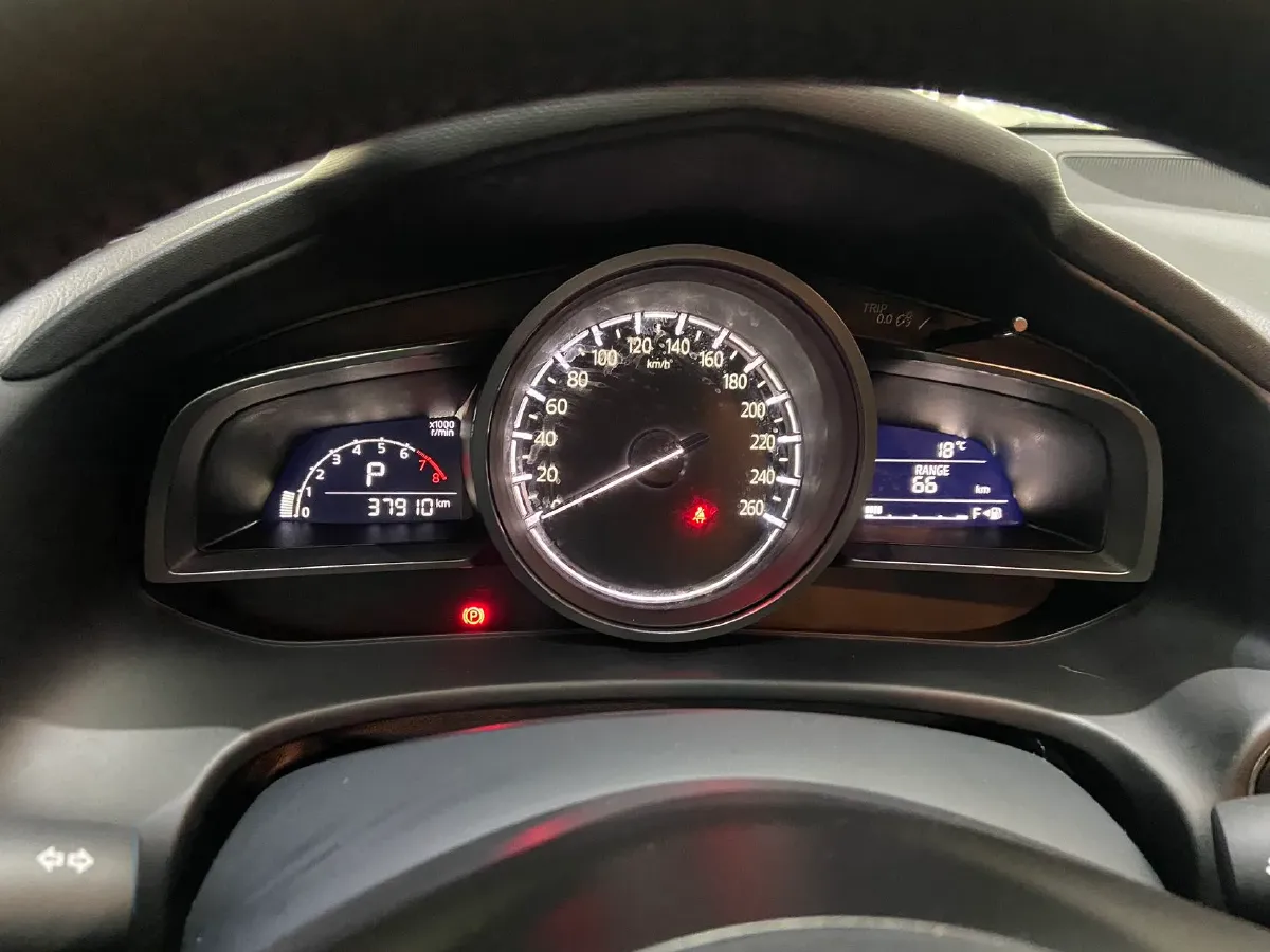 2021 Mazda CX-4 2.0L 158HP L4 6AT,autocango,china used car exporter,china ev exporter,chinese used car exporter,chinese used ev exporter