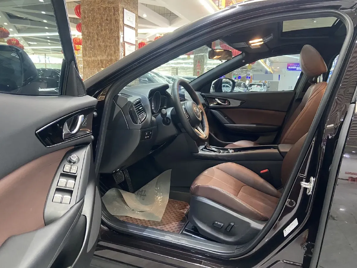 2021 Mazda CX-4 2.0L 158HP L4 6AT,autocango,china used car exporter,china ev exporter,chinese used car exporter,chinese used ev exporter