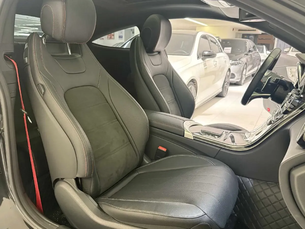 2019 Mercedes-Benz C AMG 3.0T 390HP V6 9AT,autocango,china used car exporter,china ev exporter,chinese used car exporter,chinese used ev exporter