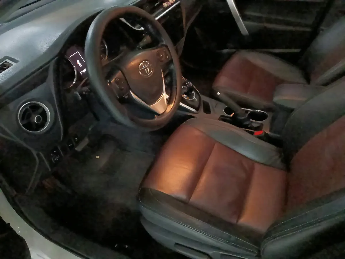 2017 Ford Focus 1.5T 181HP L4 6AT,autocango,china used car exporter,china ev exporter,chinese used car exporter,chinese used ev exporter