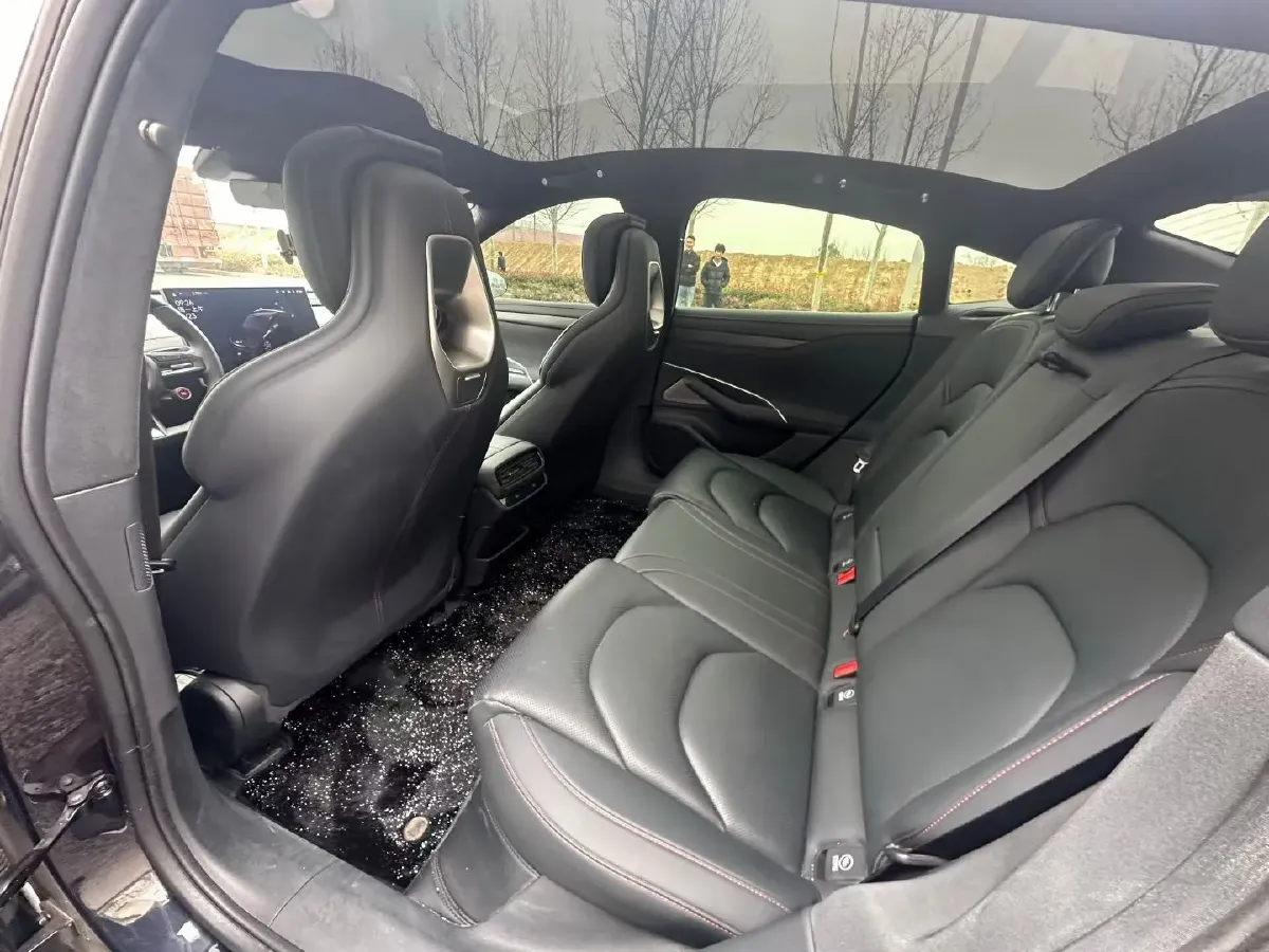 2024 MI SU7 BEV 101KWH,autocango,china used car exporter,china ev exporter,chinese used car exporter,chinese used ev exporter