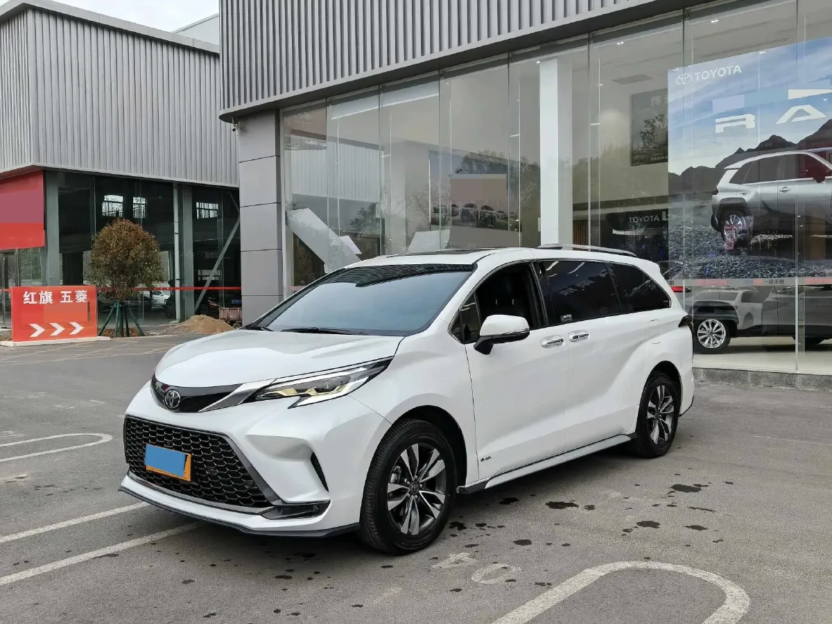 2024 Toyota Granvia 2.5L 189HP L4 E-CVT Hybrid,autocango,china used car exporter,china ev exporter,chinese used car exporter,chinese used ev exporter