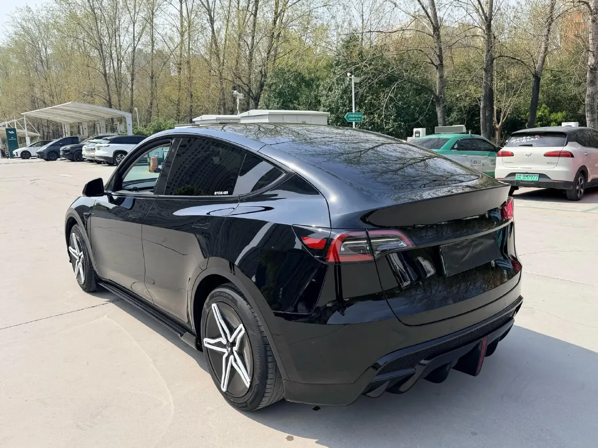 2022 Tesla Model Y BEV 60KWH,autocango,china used car exporter,china ev exporter,chinese used car exporter,chinese used ev exporter