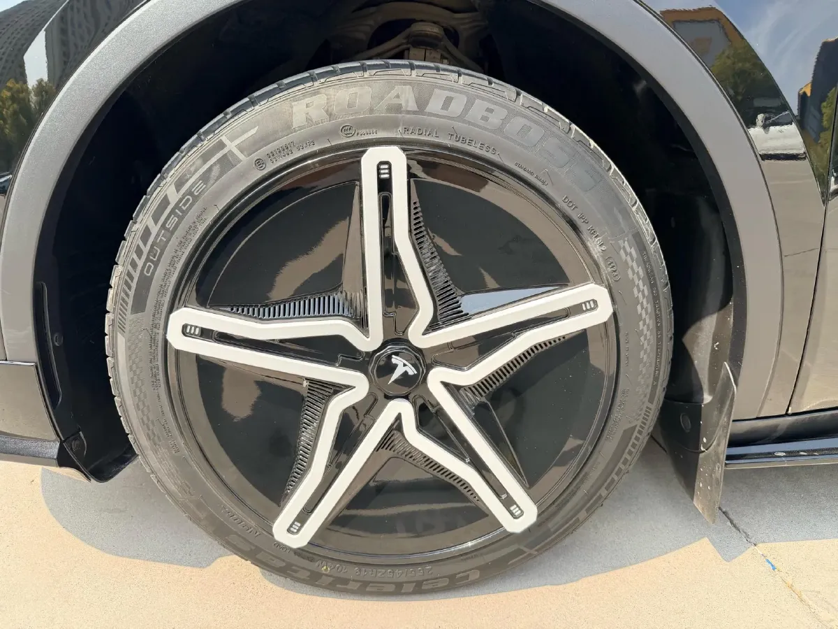 2022 Tesla Model Y BEV 60KWH,autocango,china used car exporter,china ev exporter,chinese used car exporter,chinese used ev exporter