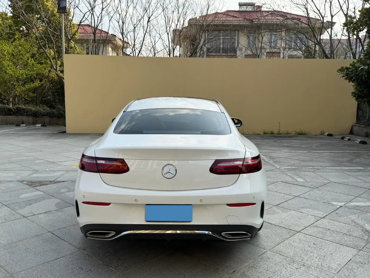 2021 Mercedes-Benz E Class 1.5T 184HP L4 9AT,autocango,china used car exporter,china ev exporter,chinese used car exporter,chinese used ev exporter