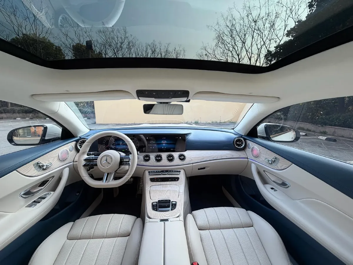 2021 Mercedes-Benz E Class 1.5T 184HP L4 9AT,autocango,china used car exporter,china ev exporter,chinese used car exporter,chinese used ev exporter