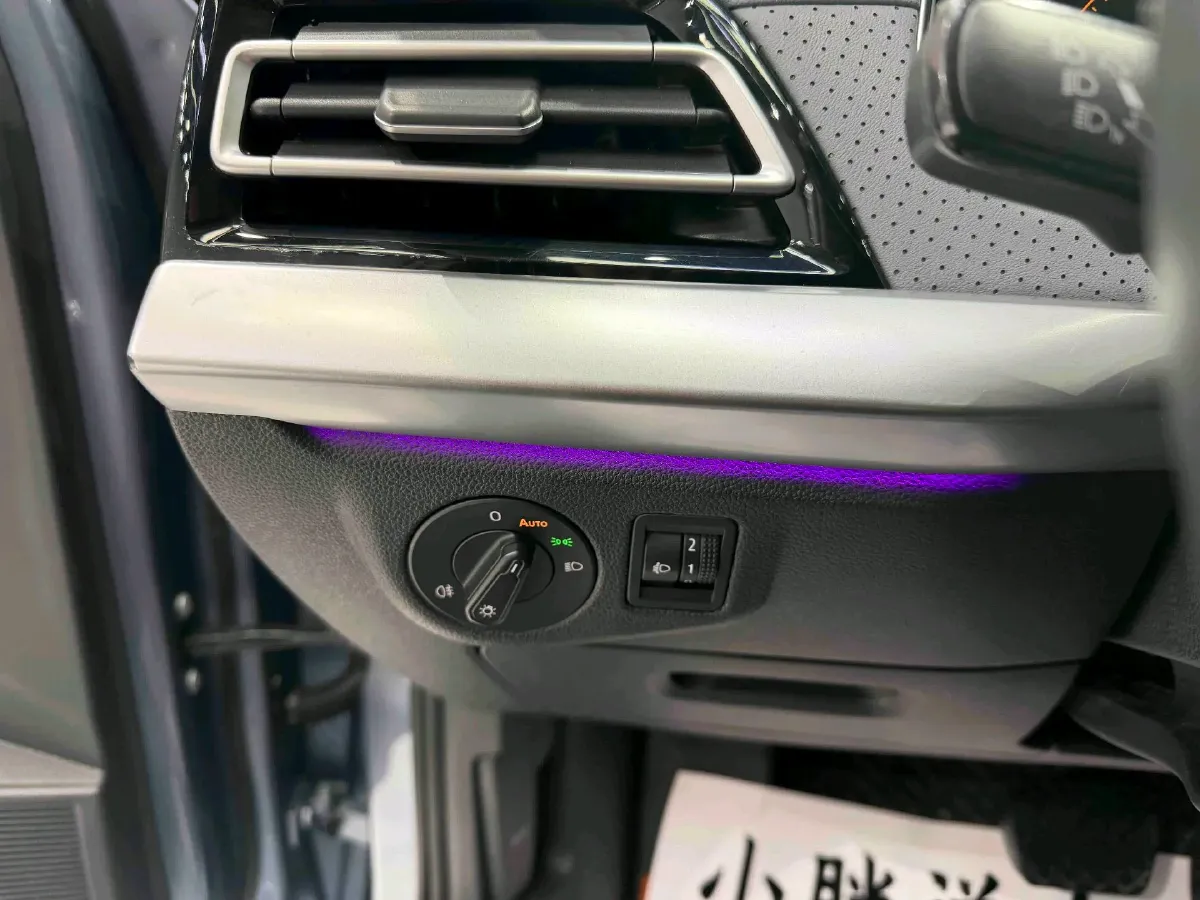 2023 Volkswagen Lavida 1.5L 113HP L4 6AT,autocango,china used car exporter,china ev exporter,chinese used car exporter,chinese used ev exporter