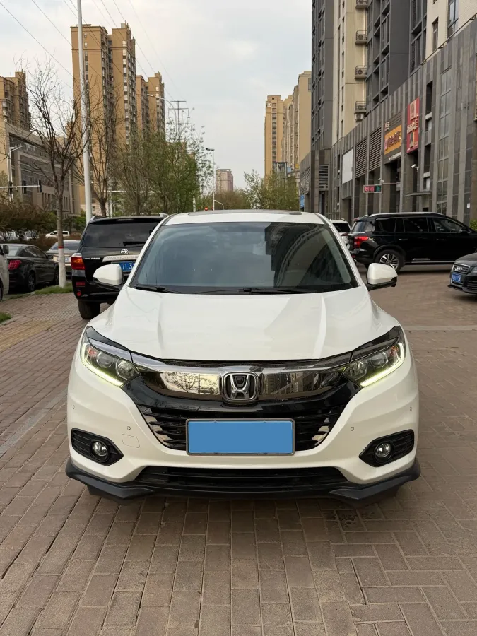 2022 Honda Vezel 1.5L 131HP L4 CVT,autocango,china used car exporter,china ev exporter,chinese used car exporter,chinese used ev exporter