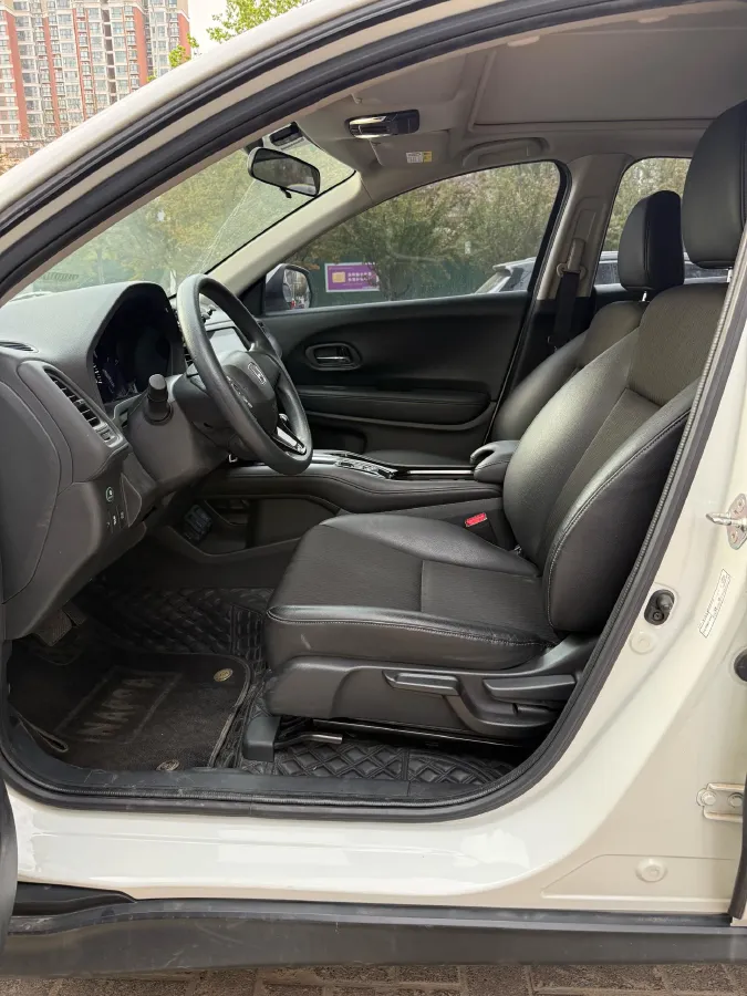 2022 Honda Vezel 1.5L 131HP L4 CVT,autocango,china used car exporter,china ev exporter,chinese used car exporter,chinese used ev exporter