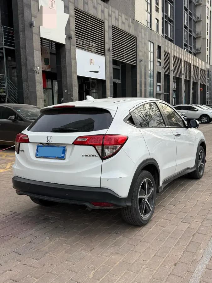 2022 Honda Vezel 1.5L 131HP L4 CVT,autocango,china used car exporter,china ev exporter,chinese used car exporter,chinese used ev exporter