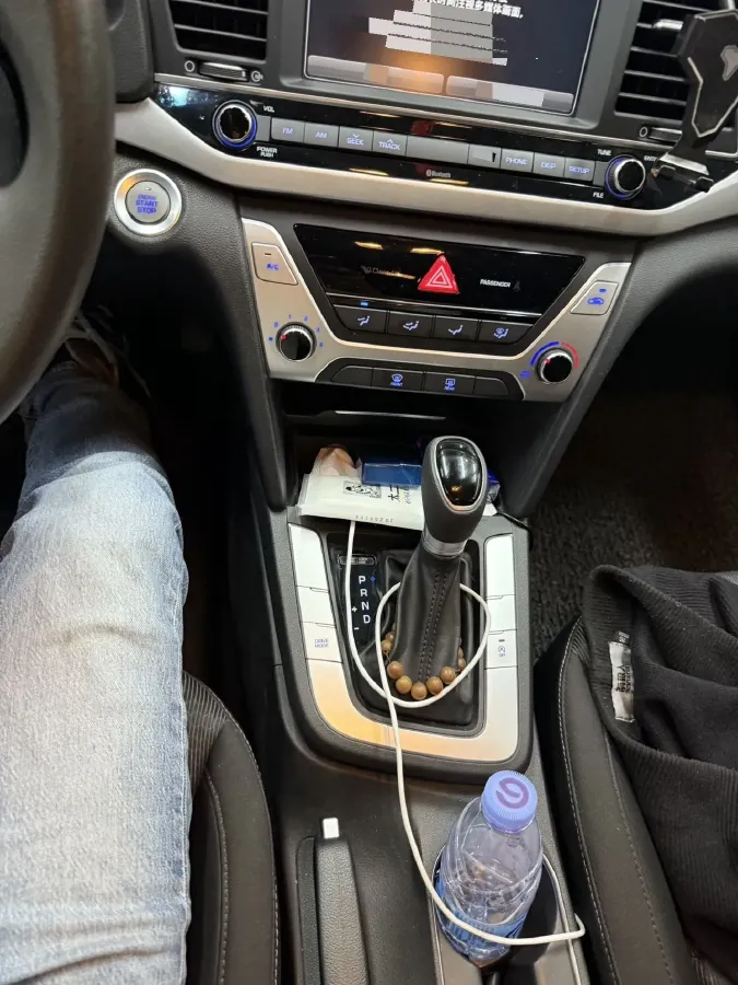 2016 Hyundai Elantra 1.6L 130HP L4 6AT,autocango,china used car exporter,china ev exporter,chinese used car exporter,chinese used ev exporter