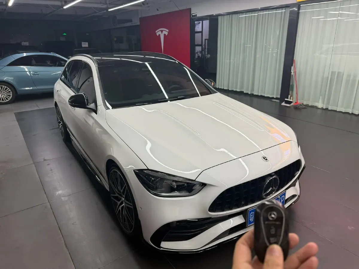 2023 Mercedes-Benz C AMG 2.0T 408HP L4 9AT,autocango,china used car exporter,china ev exporter,chinese used car exporter,chinese used ev exporter