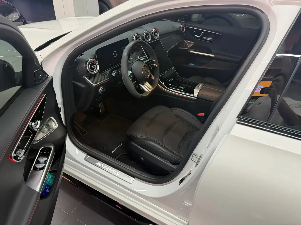 2023 Mercedes-Benz C AMG 2.0T 408HP L4 9AT,autocango,china used car exporter,china ev exporter,chinese used car exporter,chinese used ev exporter