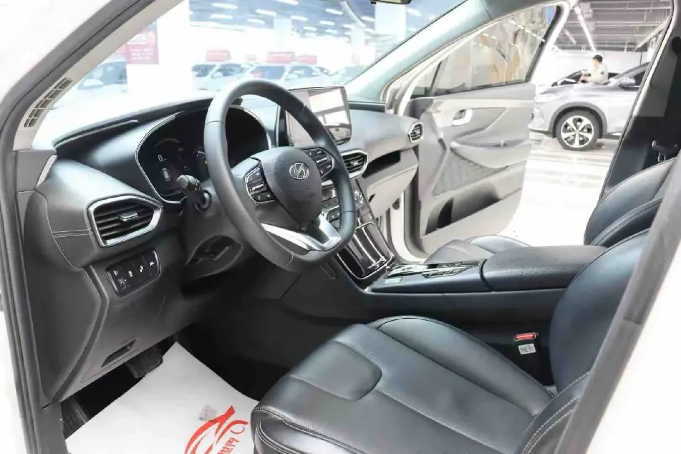 2019 Hyundai Santafe 2.0T 240HP L4 8AT,autocango,china used car exporter,china ev exporter,chinese used car exporter,chinese used ev exporter