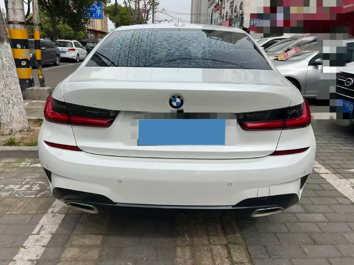 2021 BMW 3 Series 2.0T 156HP L4 8AT,autocango,china used car exporter,china ev exporter,chinese used car exporter,chinese used ev exporter