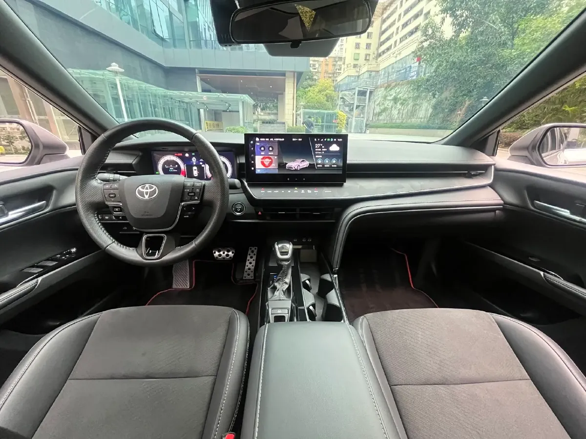 2024 Toyota Camry 2.0L 152HP L4 E-CVT Hybrid,autocango,china used car exporter,china ev exporter,chinese used car exporter,chinese used ev exporter