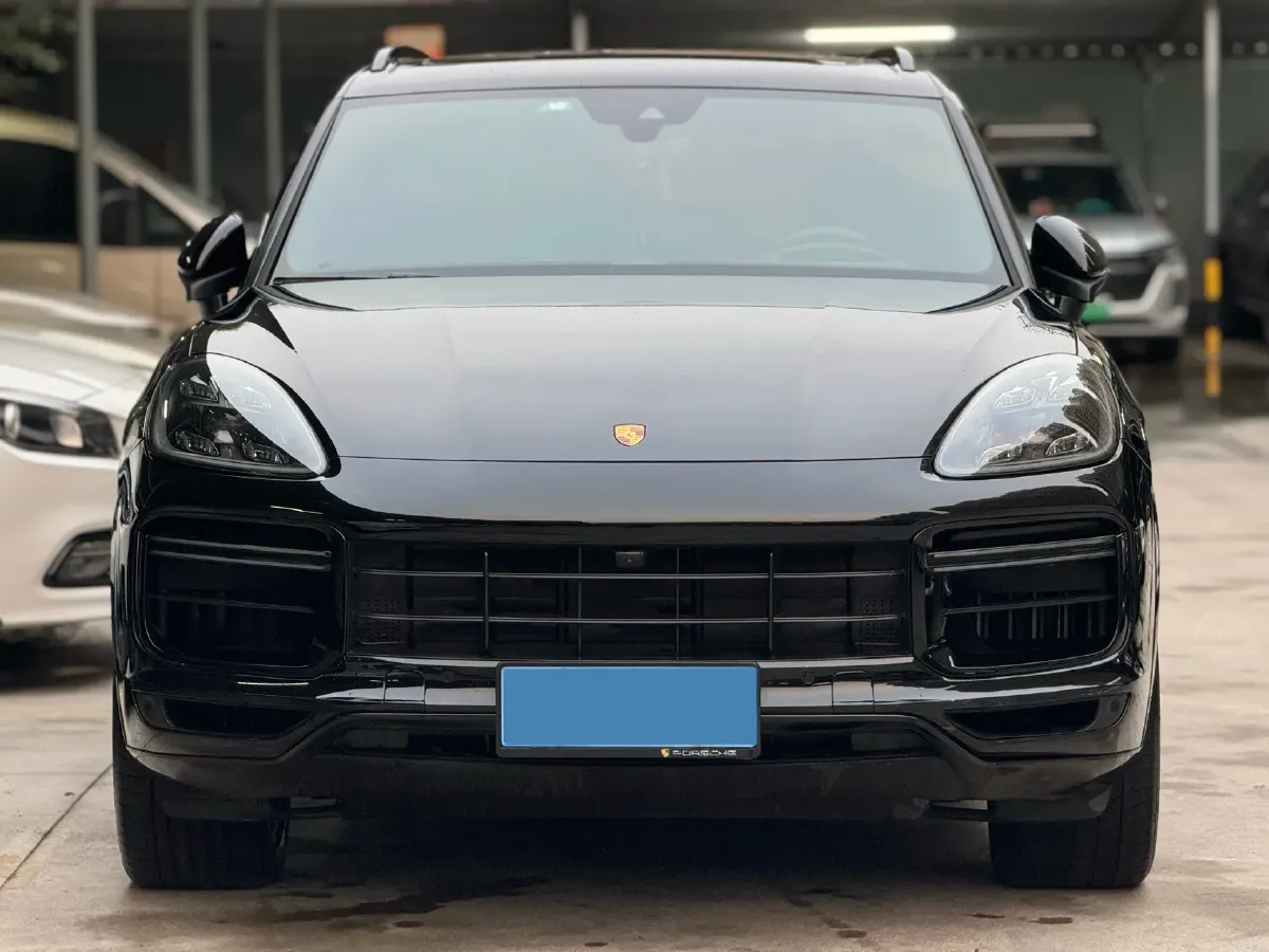 2022 Porsche Cayenne 3.0T 340HP V6 8AT,autocango,china used car exporter,china ev exporter,chinese used car exporter,chinese used ev exporter