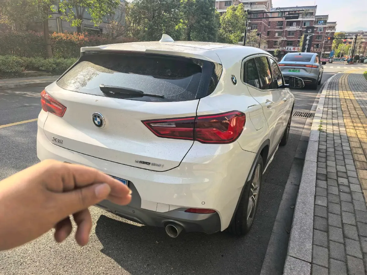 2020 BMW X2 2.0T 192HP L4 7DCT,autocango,china used car exporter,china ev exporter,chinese used car exporter,chinese used ev exporter