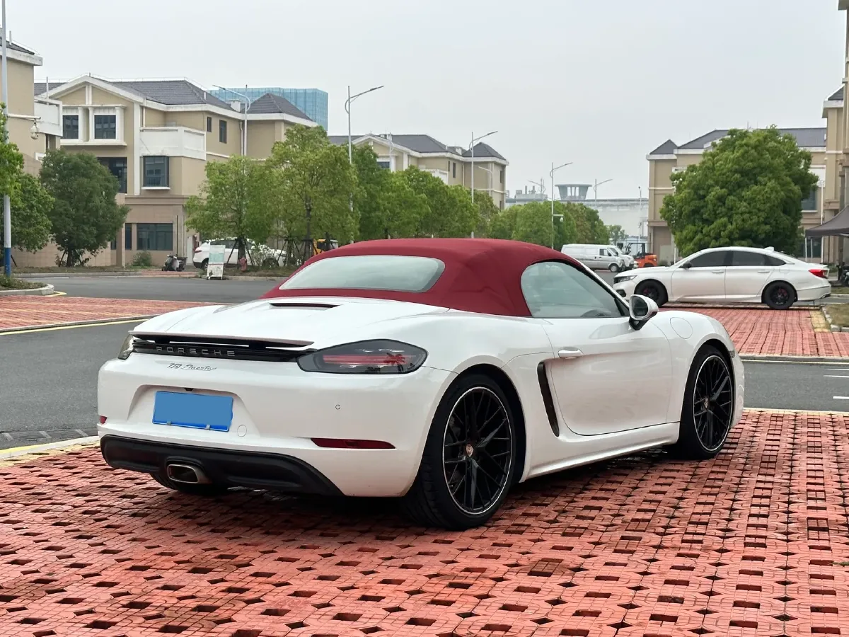 2020 Porsche 718 2.0T 250HP H4 7DCT,autocango,china used car exporter,china ev exporter,chinese used car exporter,chinese used ev exporter