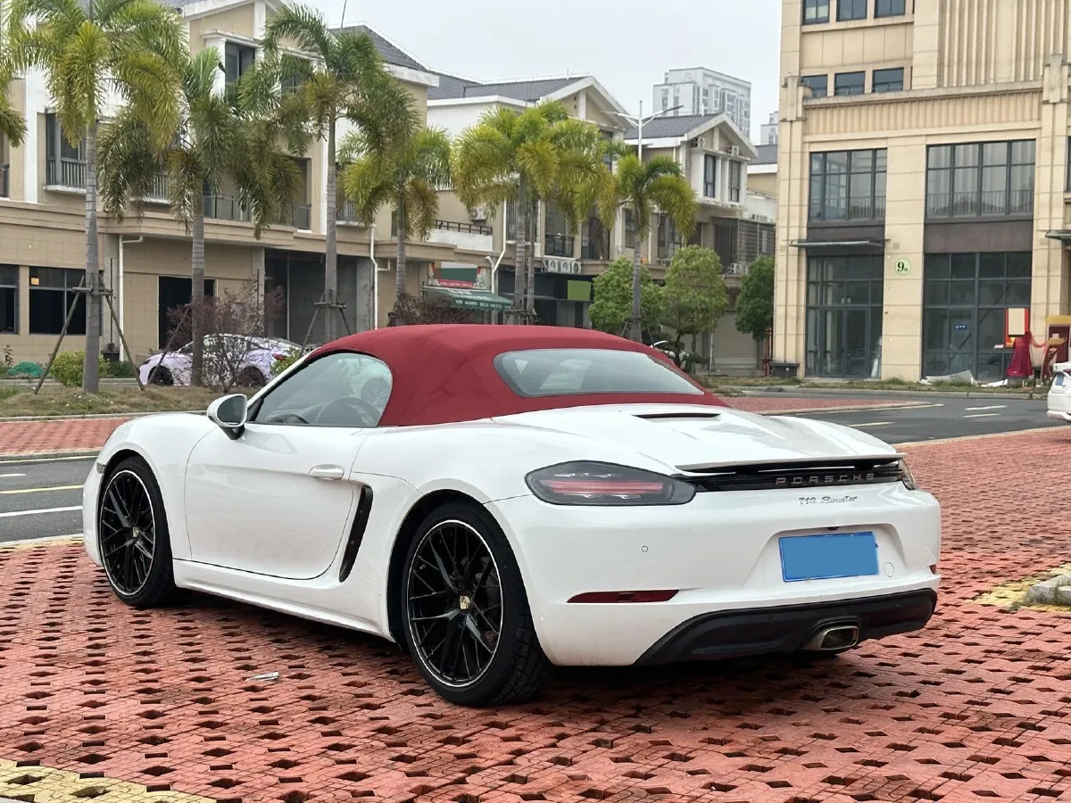 2020 Porsche 718 2.0T 250HP H4 7DCT,autocango,china used car exporter,china ev exporter,chinese used car exporter,chinese used ev exporter