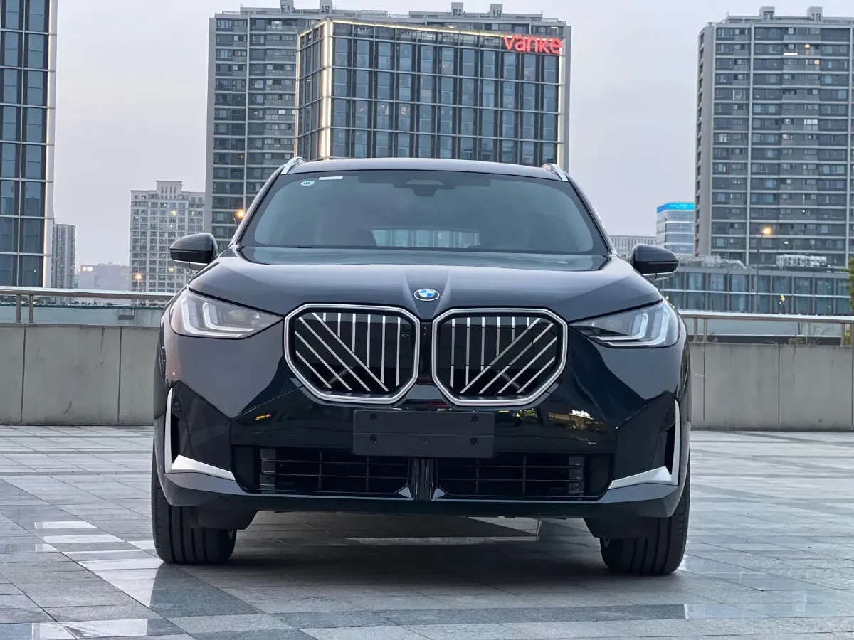 2025 BMW X3 2.0T 258HP L4 8AT,autocango,china used car exporter,china ev exporter,chinese used car exporter,chinese used ev exporter