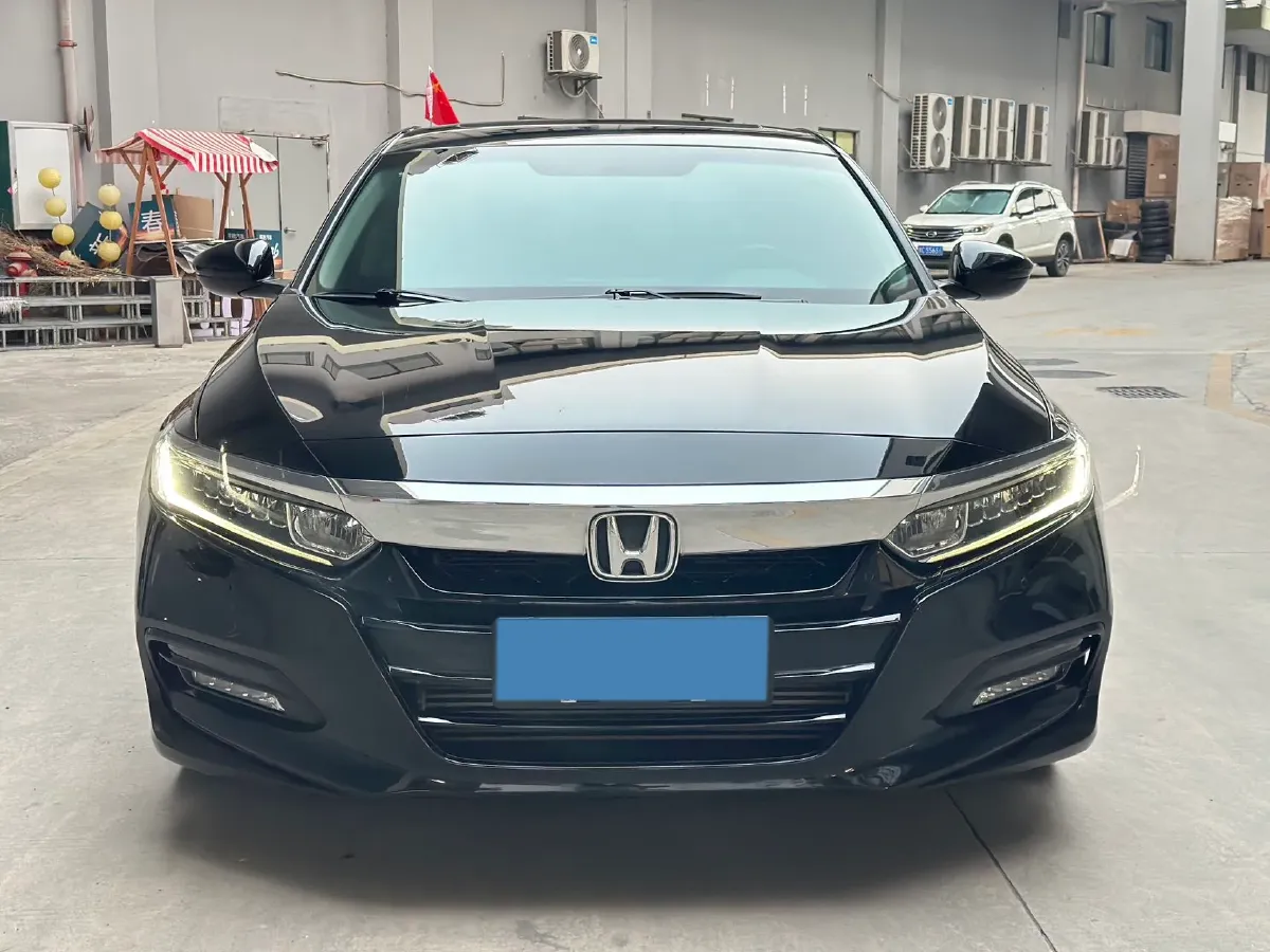 2018 Honda Accord 1.5T 194HP L4 CVT,autocango,china used car exporter,china ev exporter,chinese used car exporter,chinese used ev exporter