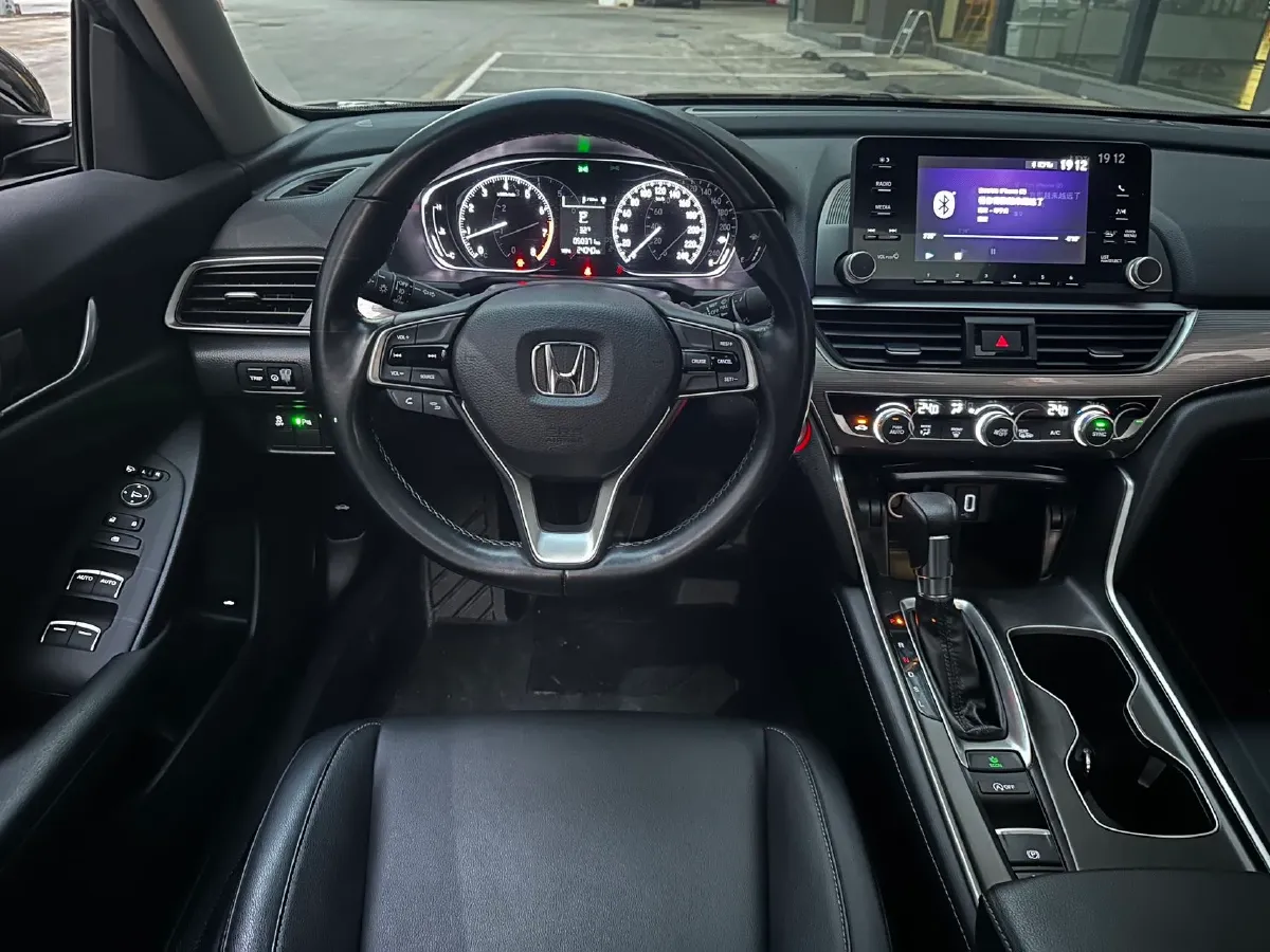 2018 Honda Accord 1.5T 194HP L4 CVT,autocango,china used car exporter,china ev exporter,chinese used car exporter,chinese used ev exporter