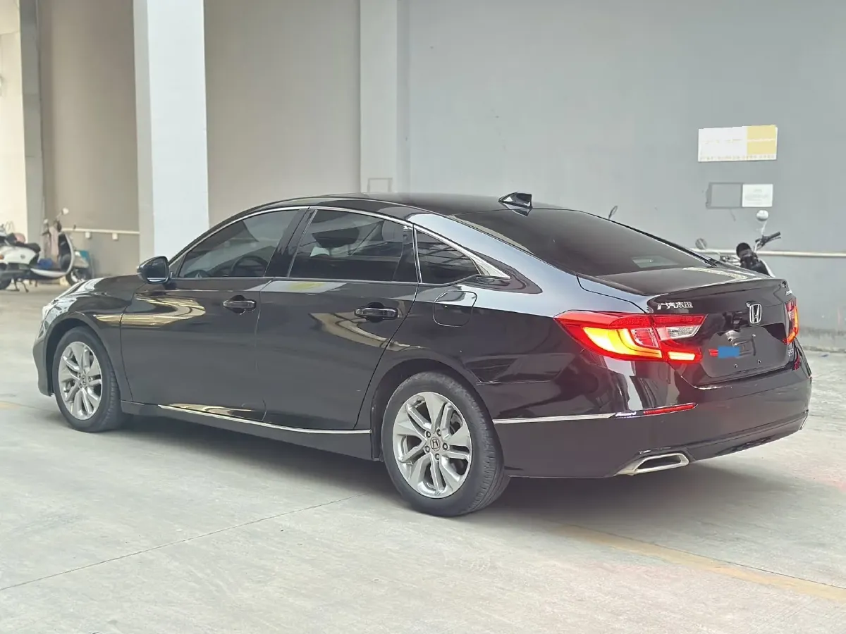 2018 Honda Accord 1.5T 194HP L4 CVT,autocango,china used car exporter,china ev exporter,chinese used car exporter,chinese used ev exporter