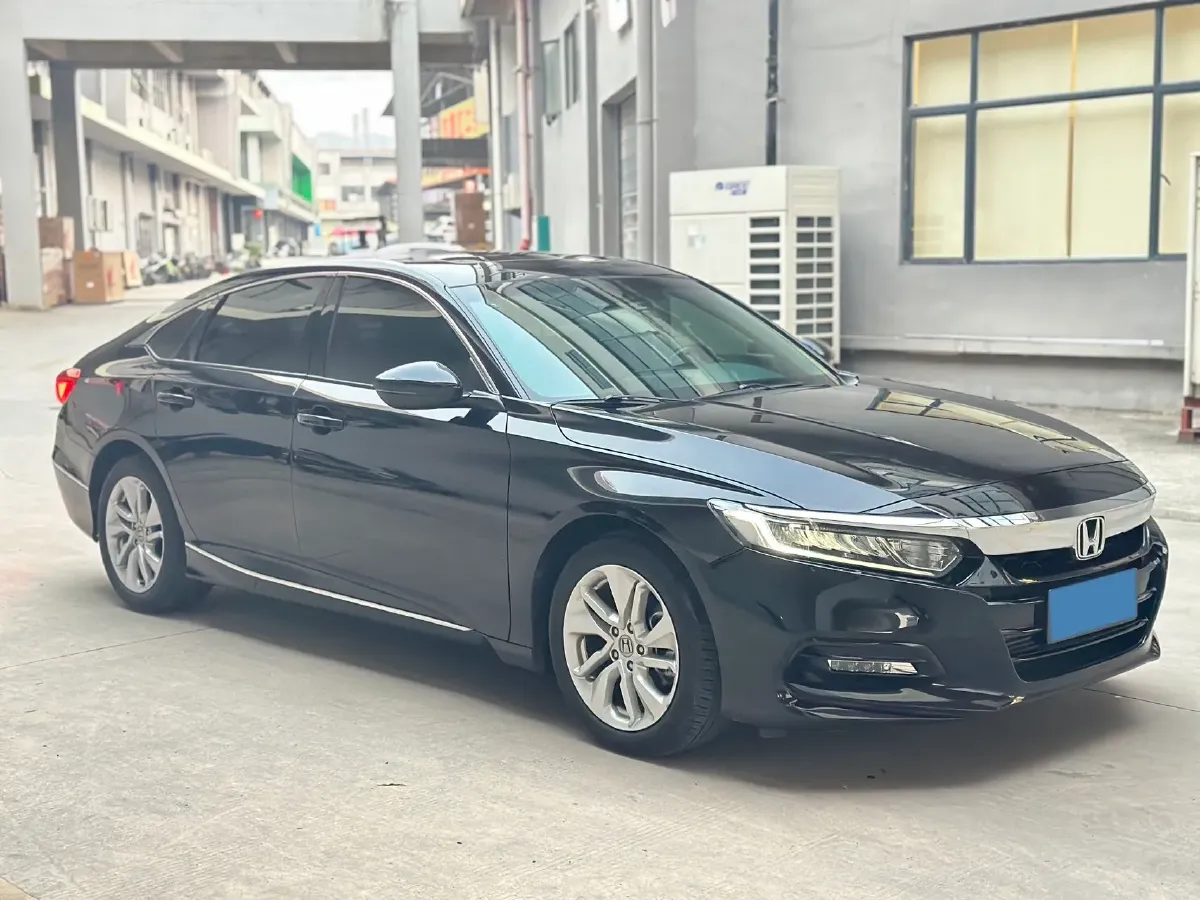 2018 Honda Accord 1.5T 194HP L4 CVT,autocango,china used car exporter,china ev exporter,chinese used car exporter,chinese used ev exporter
