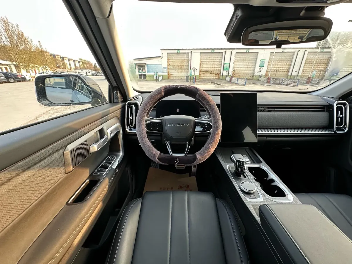 2025 Chery Exploration 06 1.6T 197HP L4 7DCT,autocango,china used car exporter,china ev exporter,chinese used car exporter,chinese used ev exporter