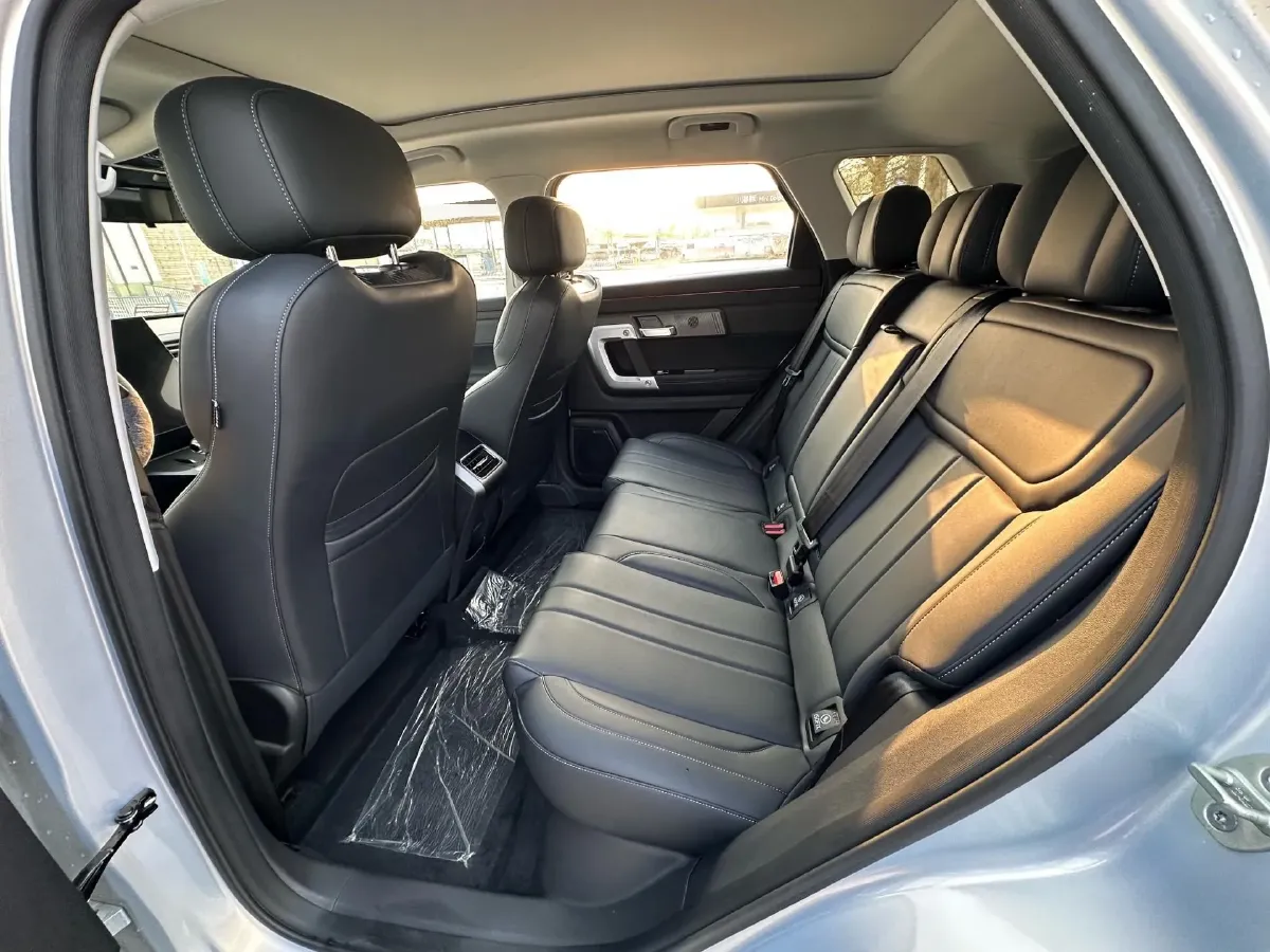 2025 Chery Exploration 06 1.6T 197HP L4 7DCT,autocango,china used car exporter,china ev exporter,chinese used car exporter,chinese used ev exporter