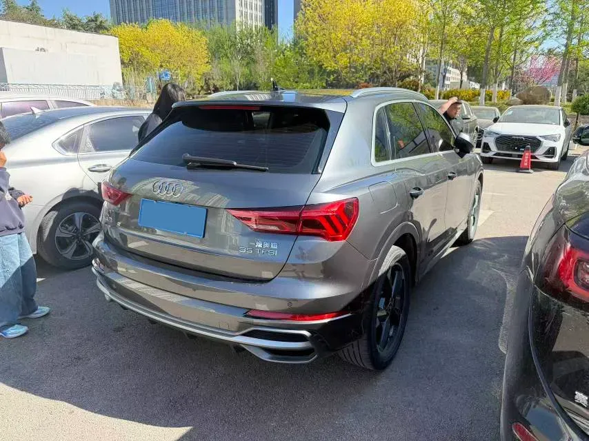 2021 Audi Q3 1.4T 150HP L4 7DCT,autocango,china used car exporter,china ev exporter,chinese used car exporter,chinese used ev exporter