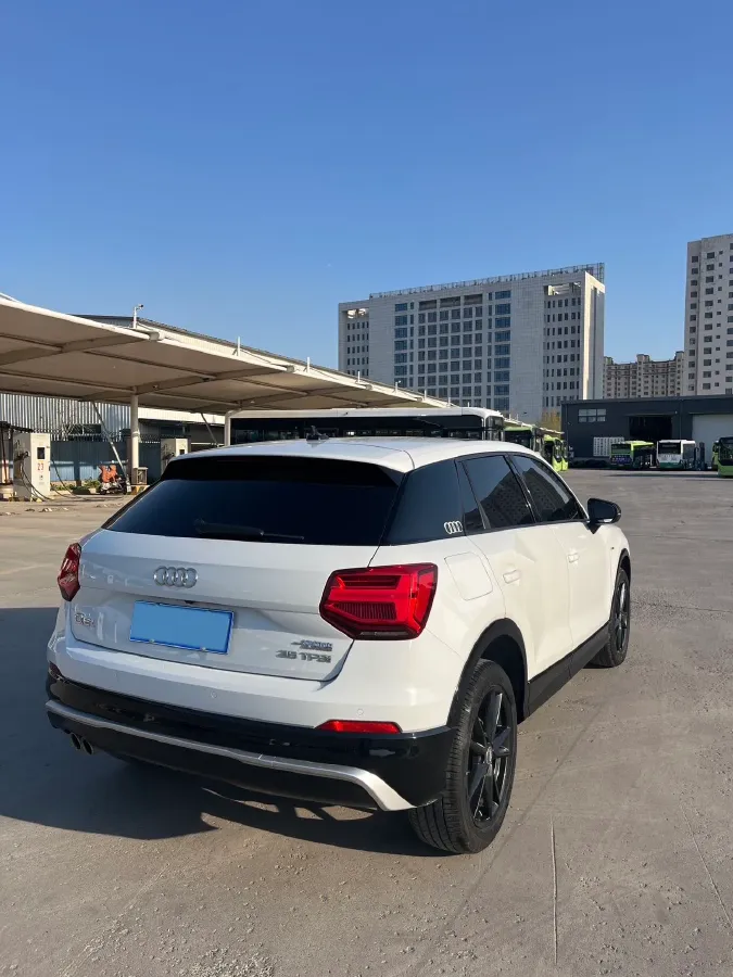 2021 Audi Q2L 1.4T 150HP L4 7DCT,autocango,china used car exporter,china ev exporter,chinese used car exporter,chinese used ev exporter