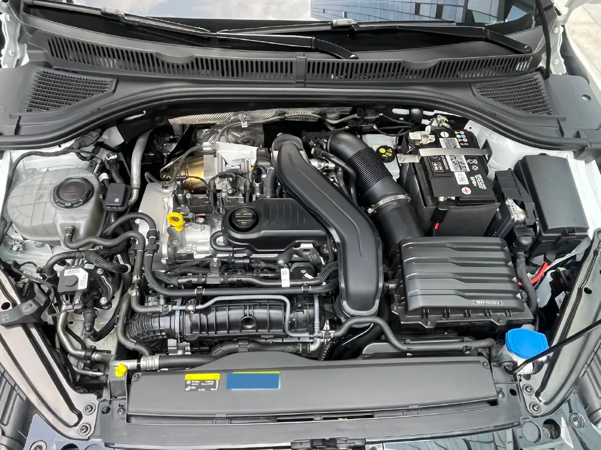 2023 Volkswagen Sagitar 1.5T 160HP L4 7DCT,autocango,china used car exporter,china ev exporter,chinese used car exporter,chinese used ev exporter