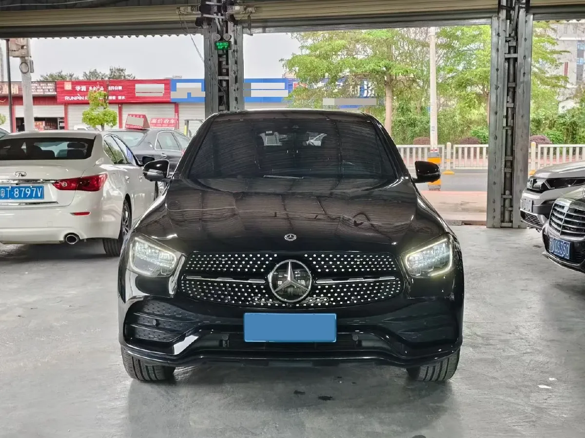 2021 Mercedes-Benz GLC Coupe 2.0T 258HP L4 9AT,autocango,china used car exporter,china ev exporter,chinese used car exporter,chinese used ev exporter
