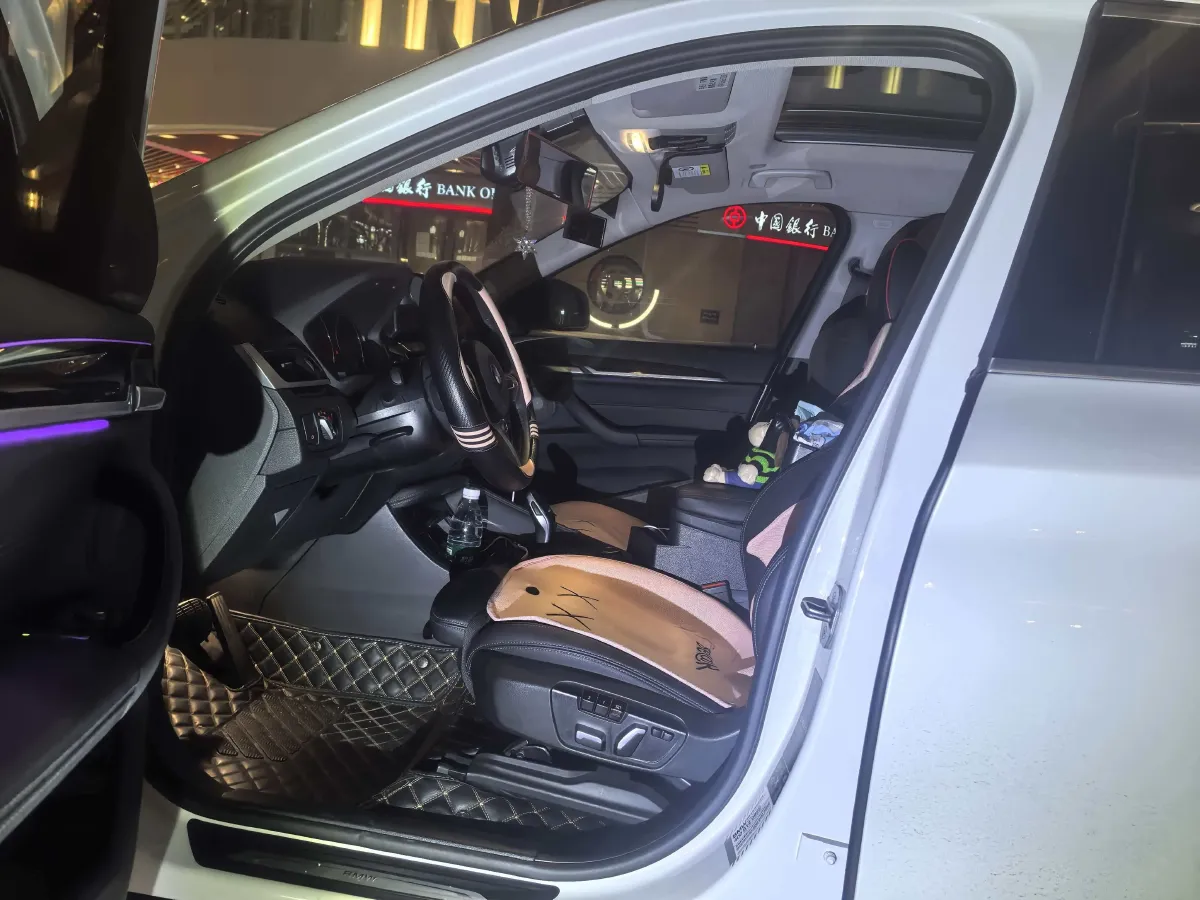 2021 BMW X1 2.0T 192HP L4 8AT,autocango,china used car exporter,china ev exporter,chinese used car exporter,chinese used ev exporter