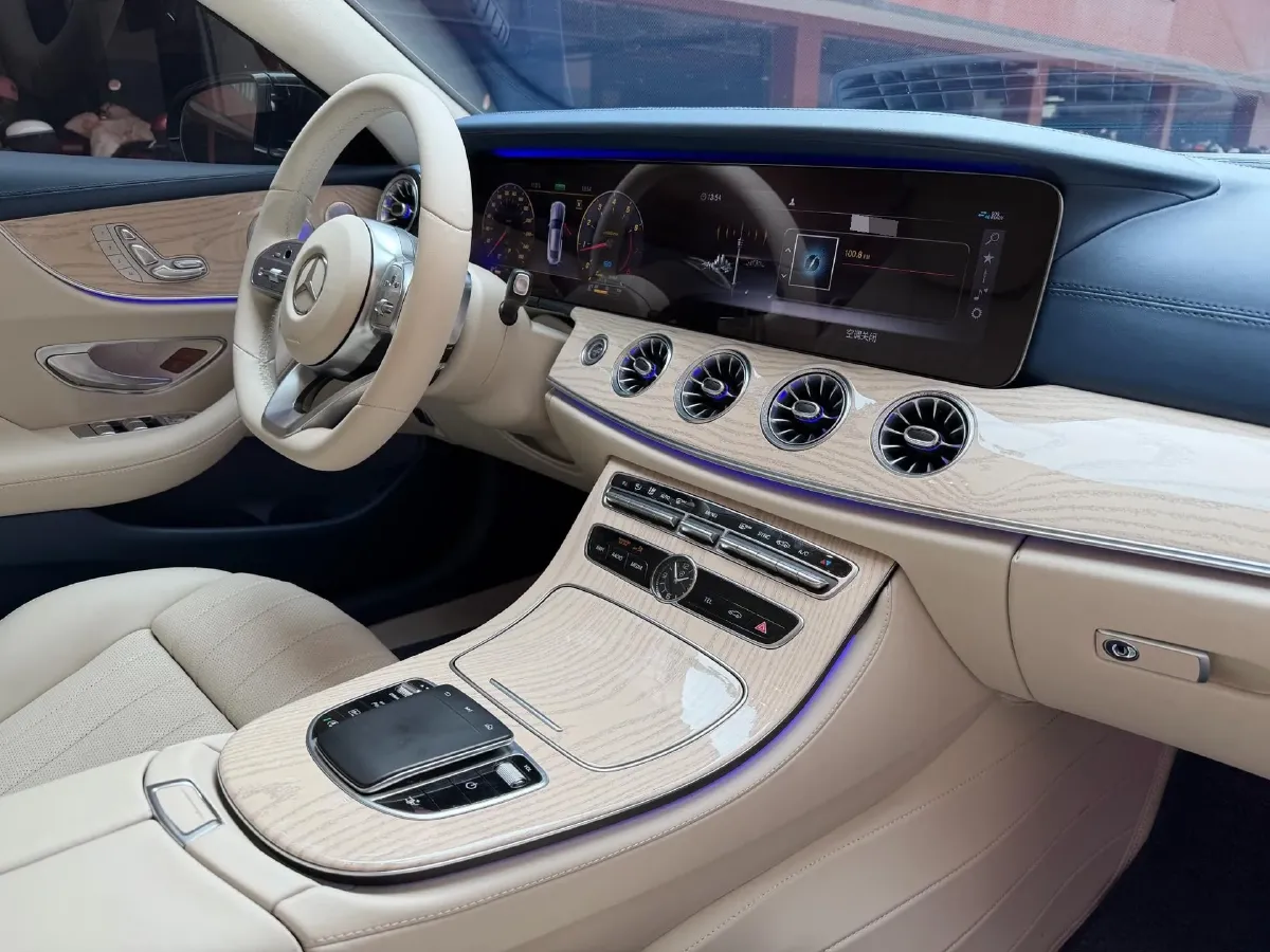 2020 Mercedes-Benz E Class 1.5T 184HP L4 9AT,autocango,china used car exporter,china ev exporter,chinese used car exporter,chinese used ev exporter