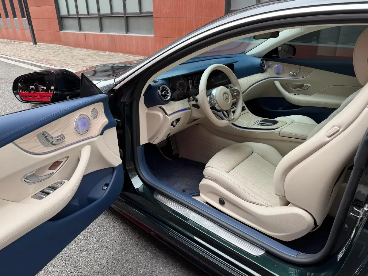 2020 Mercedes-Benz E Class 1.5T 184HP L4 9AT,autocango,china used car exporter,china ev exporter,chinese used car exporter,chinese used ev exporter